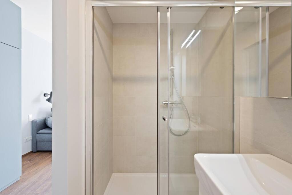 Schickes All-Inklusive Apartmentzimmer By Resida Asset Gmbh Brunn am Gebirge Εξωτερικό φωτογραφία